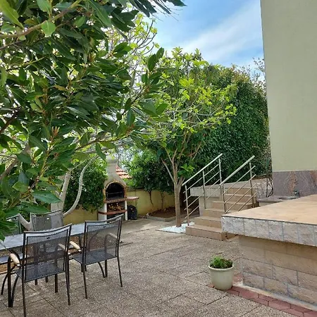 Apartament Neda