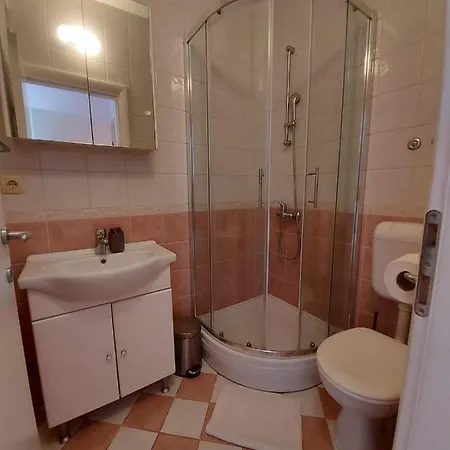 Apartament Neda