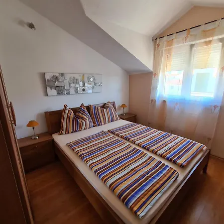 Apartament Neda