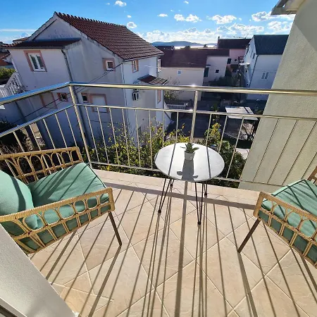 Apartament Neda *